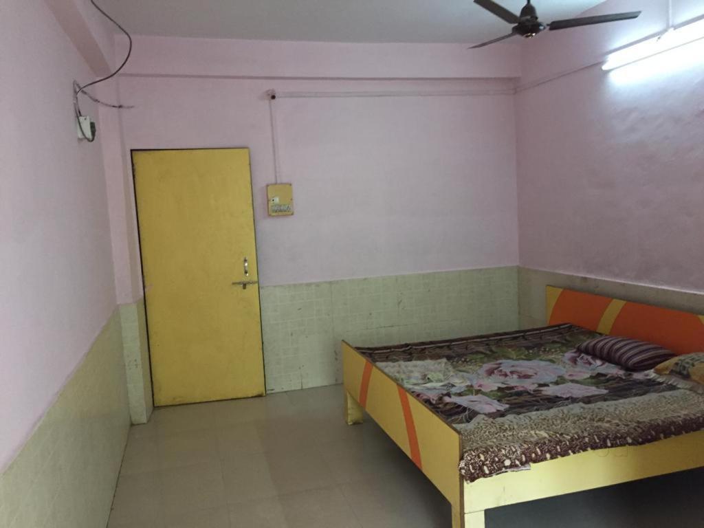 Chandrika Guest House Daman Exterior foto